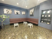 RBL 郡山駅前店/待合スペース