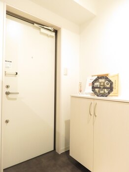 美屋(biya)/入口スペース