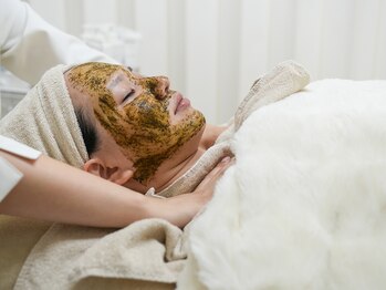 ブランリリー(Blanc Lily)/人気ハーブピーリング