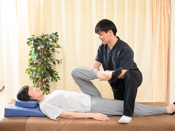 矢部駅前 ひばり鍼灸整骨院 整体院/腰痛、股関節の辛さにお困りの方