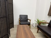 南国整体院の雰囲気（メニューの確認やお話を聞かせていただく待合室となります）