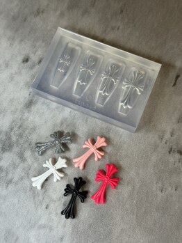 人気爆裂中のクロスパーツ