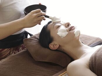 ルクラ MEGAドン・キホーテUNY砺波店/フェイシャル