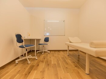ゼロスポ鍼灸院 接骨院 郡山安積荒井/ウェルティー 郡山(Welluty)/ヒアリングルーム
