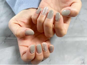 エヌエー(N.A)の写真/季節やトレンドに合わせたかわいいデザインをご用意◎カラー変更無料!種類豊富なカラーから理想の指先へ♪