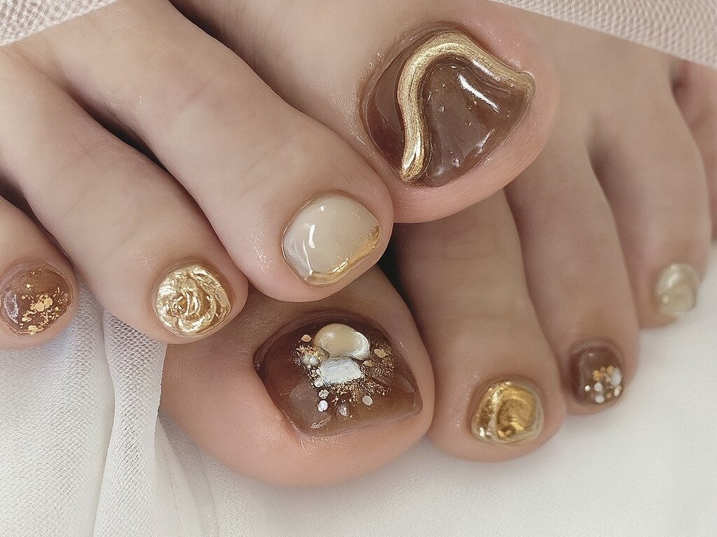 2025年-2026年冬トレンド】ニュアンスフットのネイルデザイン集｜人気