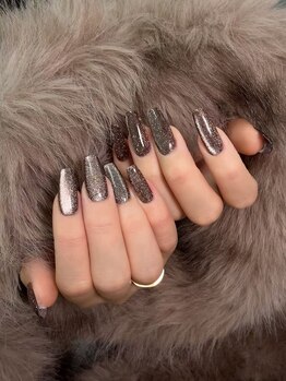 グロー ネイル(Glow Nail)/