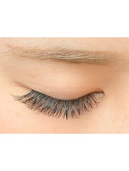 ボリュームのある目元にしたい