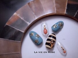 5月の新作/花とハチ