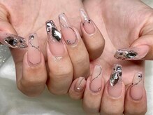 ロワ バイ ジョアアンジェ(Roi by joieange)/ビジューネイル　シンプル　