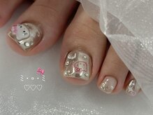 リン 恵比寿(RiN.)/シルバー韓国ネイル　akane