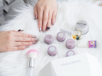 パピヨン(papillon)の写真/《王寺駅徒歩4分》通うのが毎月楽しみになるお洒落な店内♪ あなたに似合うカラーとデザインをご提案◎