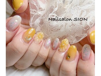 ぷっくりフラワーネイル♪