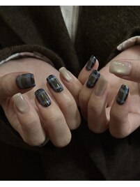 チェックネイル