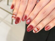 ワンアンドオンリー(One&Only)/うるまぐ×チェックネイル