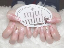 ミュウミュウ(miumiu)/冬限定ネイル特集
