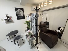 サロンムーン(Salon Moon)の雰囲気（落ち着いた空間でゆったりと過ごしていただけたら嬉しいです♪）