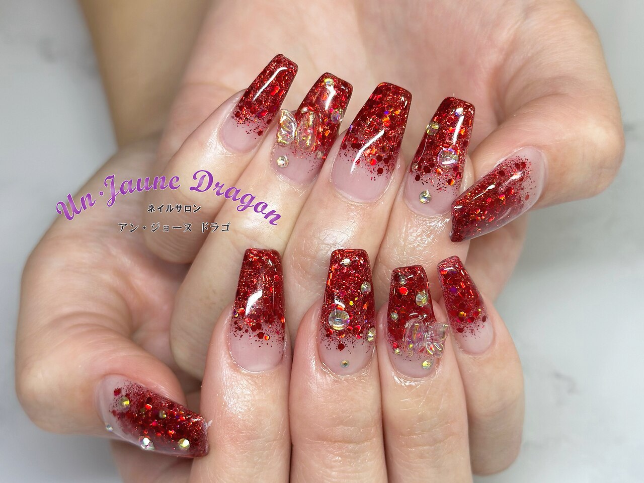 【No.261】キラッキラシリーズ ハート 赤 ピンク ビジュー グラデ No.261】キラッキラシリーズ ハート 赤 ピンク ビジュー グラデ