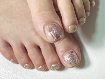 ワイドット(Y.)/フット親指デザイン