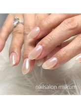ミルクム(milkum)/ホワイトミラーネイル