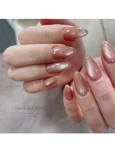リアンスネイル ヴィヴィッド 岡山店(LianS nail ViViD)/マグネットネイル＋ストーン