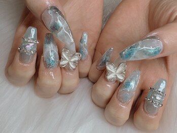 アモ ラブネイルズ(AMO Love nails)の写真/ずっと通いたくなる価格設定!さらにお得な全員クーポンで毎回リーズナブル♪足元もぬかりなく女子力UP☆