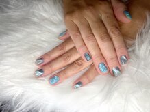 サロンズドゥー(Salon’s Doo)/ヴィンテージ風大人ネイル