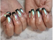 イルブリーユ(IL BRILLE)/オーロラにブラックフレンチ