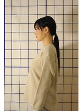 おくさわ整骨院/姿勢の確認をしています。