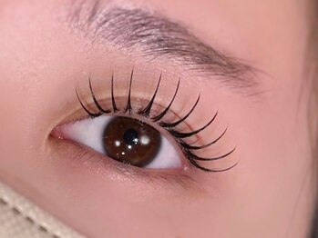 ヴァリ 京橋(vallee)の写真/韓国アイドル風目元を再現＊大人気の"パリエク"でカール×ボリュームを実現!!スッピンでも可愛いをキープ◇