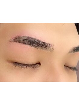 アイブロウメニューがあるサロン