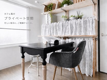 ネイル イン 45(NAIL IN 45)の写真