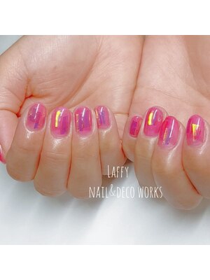 Laffy nail&deco works　【ラフィー】