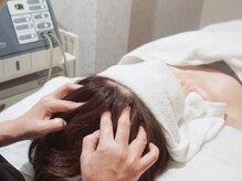 オリマム(ORI-MUM)の雰囲気（頭皮をほぐし血流改善！フェイスラインも引き上がり小顔効果も◎）