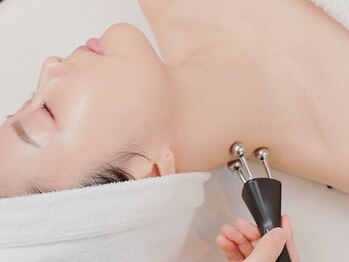 ツツイ/速攻小顔EMSマシーン