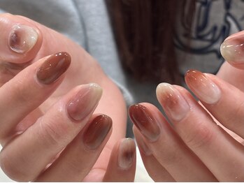 シー(She)/ちゅるんbrown nuance