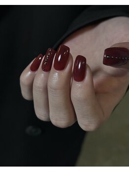 ワンカラー＋スタッズ