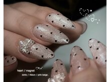 キラキラマグネットネイル