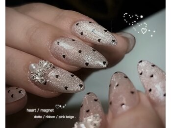 キラキラマグネットネイル