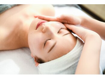 ティセラ(TISERA.)/フェイシャルマッサージ