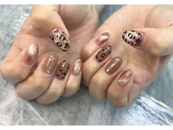 ボスケリッチ(VOSKERICH)/アートネイル