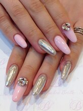 エスフィーネイルサロン ブリーユ(Esfy nailsalon Brille)/ミラーネイル