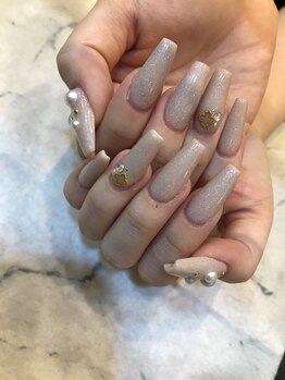 エスフィーネイルサロン ブリーユ(Esfy nailsalon Brille)/4本アート