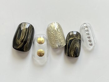 ユノ フィオーレ(Juno fiore)/ブラック×ゴールドインク