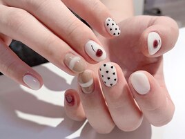 くすみカラーネイル