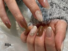 ビジュアンダー(Biju_)/冬ネイル