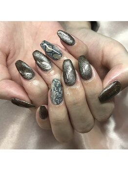 ケーエヌ(KN)/マグネット×パイソン