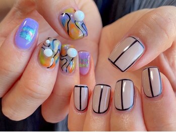 オドネイル(oDo.nail)の写真/納得の高技術◎手描きならではの絶妙なニュアンスが可愛い♪トレンドの落書きネイル/色鉛筆アートも！