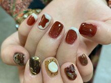 カーティシーネイルズ(curtisii NAILS)/ちぐはぐアート