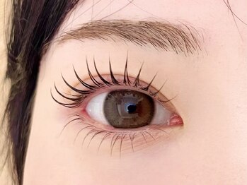 アルーマ アイ(allma.eye)の写真/【合格率18%<まつ毛の達人>3部門合格認定サロン】丁寧なカウンセリングで、貴方に似合うお目元に導きます◎